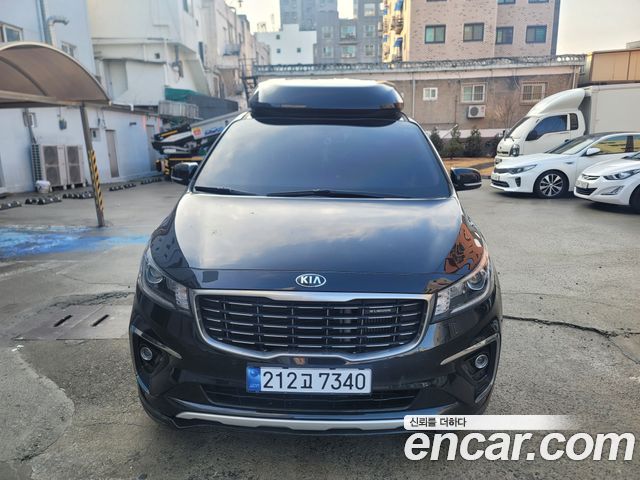 Kia Carnival 9-Seater HI-Limousine 2020 года из Кореи
