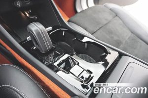 Volvo XC40 T4 R-디자인 2020 года из Южной Кореи