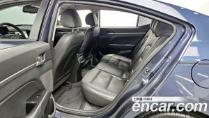 Hyundai AVANTE 1.6 2020 года из Южной Кореи