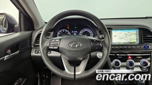 Hyundai AVANTE 1.6 2020 года из Южной Кореи