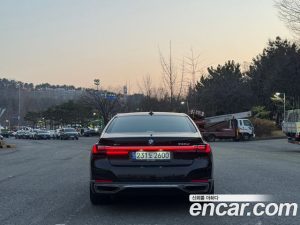 BMW 7-Series 730d xDrive Design Pure Excellence 2020 года из Южной Кореи