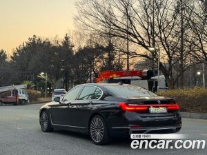BMW 7-Series 730d xDrive Design Pure Excellence 2020 года из Южной Кореи