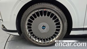 Hyundai Grandeur Calligraphy 2023 года из Южной Кореи