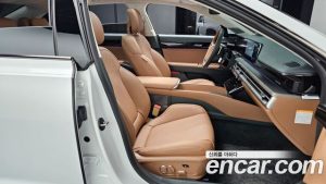 Hyundai Grandeur Calligraphy 2023 года из Южной Кореи