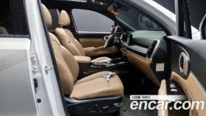 Kia Sorento HEV 1.6 2WD 2024 года из Южной Кореи