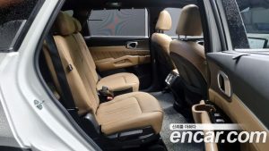 Kia Sorento HEV 1.6 2WD 2024 года из Южной Кореи