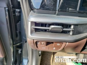 Hyundai Grandeur 2.5 Бензин 2WD 2023 года из Южной Кореи