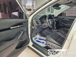 Kia Seltos Дизель 1.6 2WD 2020 года из Южной Кореи