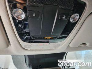 Kia Seltos Дизель 1.6 2WD 2020 года из Южной Кореи
