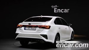 Kia K3 2020 года из Южной Кореи