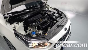 Kia K3 2020 года из Южной Кореи
