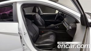 Hyundai AVANTE 1.6 2021 года из Южной Кореи