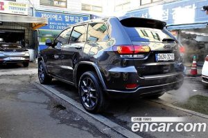 Jeep Cherokee 3.6 80th Anniversary Edition 2021 года из Южной Кореи