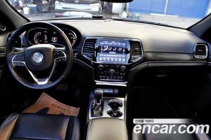 Jeep Cherokee 3.6 80th Anniversary Edition 2021 года из Южной Кореи