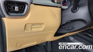 Kia Sorento Дизель 2.2 2WD 2021 года из Южной Кореи