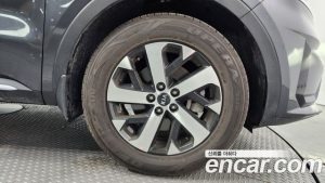 Kia Sorento Дизель 2.2 2WD 2021 года из Южной Кореи