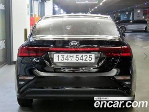 Kia K3 2020 года из Южной Кореи