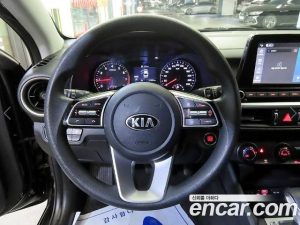 Kia K3 2020 года из Южной Кореи