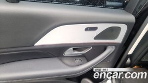 Mercedes-Benz GLE-Class GLE300d 4MATIC 2020 года из Южной Кореи