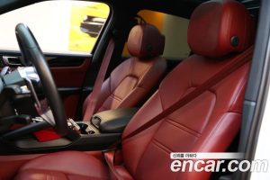 Porsche Cayenne 3.0 2020 года из Южной Кореи