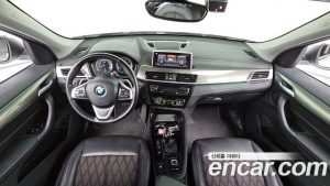 BMW X1 xDrive 18d xLine 2021 года из Южной Кореи
