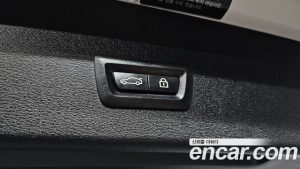BMW X1 xDrive 18d xLine 2021 года из Южной Кореи