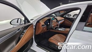 Genesis G80 Бензин 2.5 Turbo AWD 2022 года из Южной Кореи