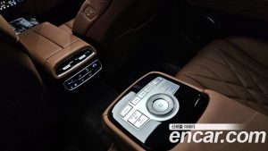 Genesis G80 Бензин 2.5 Turbo AWD 2022 года из Южной Кореи