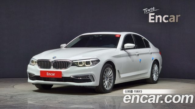 BMW 5-Series 520i Luxury 2020 года из Кореи