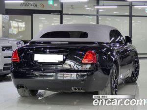 Rolls-Royce Dawn 6.6 V12 Black Badge 2020 года из Южной Кореи