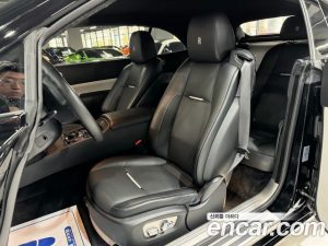 Rolls-Royce Dawn 6.6 V12 Black Badge 2020 года из Южной Кореи