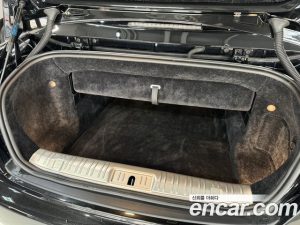 Rolls-Royce Dawn 6.6 V12 Black Badge 2020 года из Южной Кореи