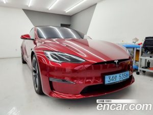 Tesla Model S Plaid 2023 года из Южной Кореи