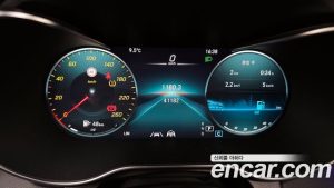 Mercedes-Benz GLC-Class GLC300 4MATIC Premium 2020 года из Южной Кореи