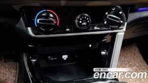 Kia Seltos Дизель 1.6 2WD 2020 года из Южной Кореи