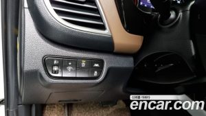 Kia Seltos Дизель 1.6 2WD 2020 года из Южной Кореи