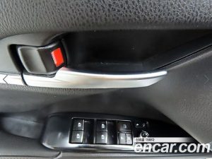 Toyota Camry 2.5 XLE HYBRID 2020 года из Южной Кореи