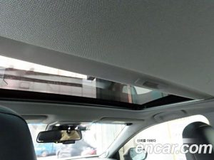 Toyota Camry 2.5 XLE HYBRID 2020 года из Южной Кореи