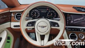 Bentley Continental 4.0 GT Azure 2023 года из Южной Кореи