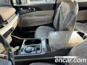 Kia Carnival HEV 9-Seater HI-Limousine 2024 года из Южной Кореи