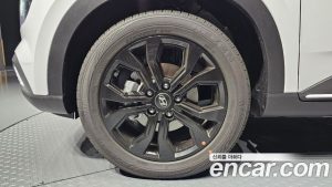 Hyundai Venue 1.6 Flux 2023 года из Южной Кореи
