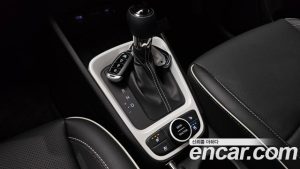 Hyundai Venue 1.6 Flux 2023 года из Южной Кореи