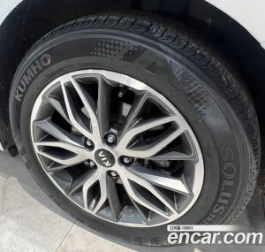 Kia K5 1.6 Turbo 2021 года из Южной Кореи
