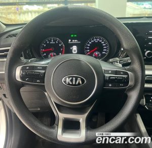 Kia K5 1.6 Turbo 2021 года из Южной Кореи