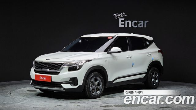 Kia Seltos Дизель 1.6 4WD 2020 года из Кореи