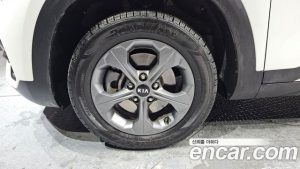 Kia Seltos Дизель 1.6 4WD 2020 года из Южной Кореи