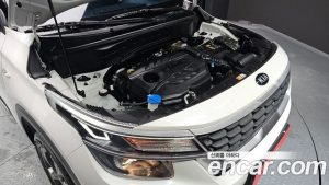 Kia Seltos Дизель 1.6 4WD 2020 года из Южной Кореи