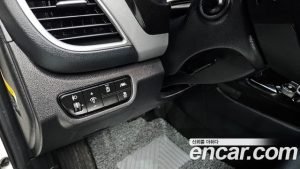 Kia Seltos Дизель 1.6 4WD 2020 года из Южной Кореи