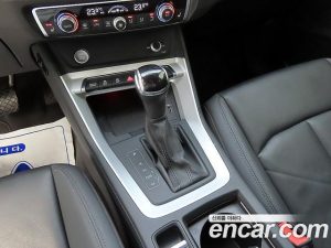 Audi Q3 35 TDI Premium 2020 года из Южной Кореи