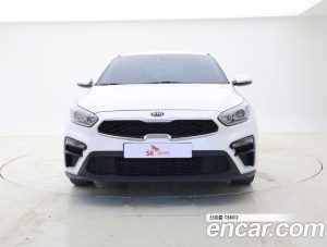Kia K3 2020 года из Южной Кореи